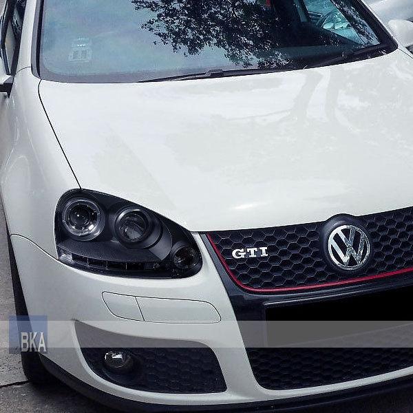 Volkswagen ikon dual halo led black housing projector headlights pair