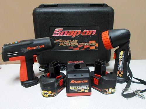 Snap on ct3850 kit 1/2" driver 18v xtreme power tools flashlight in case - as is