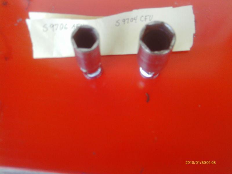 Buy SNAP ON SPARK PLUG SWIVELS in Arena, Wisconsin, US, for US 25.00
