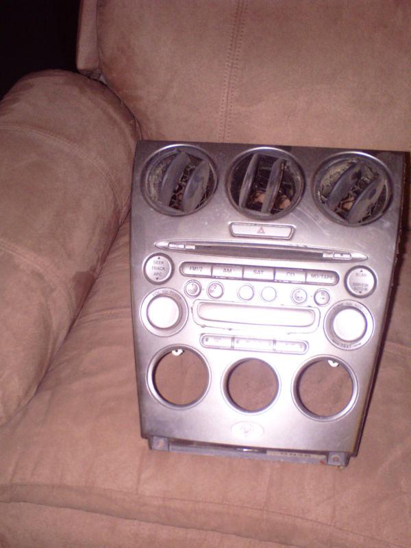 Buy 2004 mazda 6 oem cd player in Wichita, Kansas, US, for US 60.00