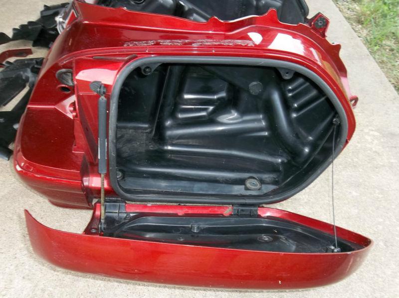 Lot of 2 Honda Goldwing Hard Case Saddlebags Red Never Used-1 Has No Latches , US $150.00, image 6
