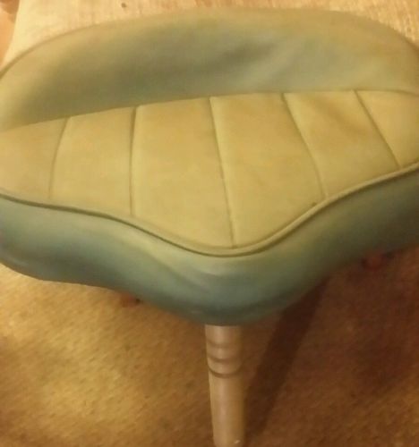 Fishing boat seat/ bass seat with extention..my personal! seat 15.5x11.5"..c-pic