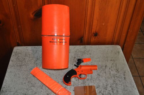 Orion emergency signal kit, launcher, mirror, flag, whistlle, canister