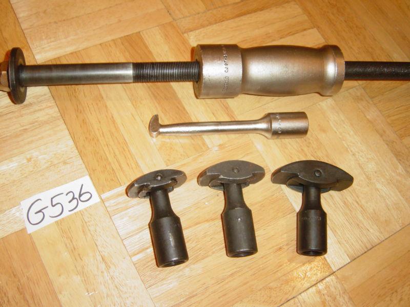 Buy SNAP ON TOOLS 8 PIECE REAR AXLE PULLER SET CJ2003A in Saint