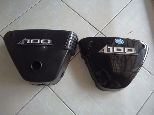 Nos suzuki a100 side covers left right lr new old stock black color