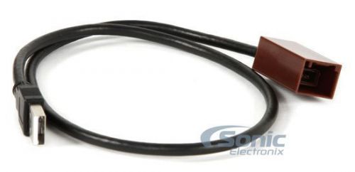 Scosche tausb02b factory retention usb adapter for select 10-up toyota vehicles