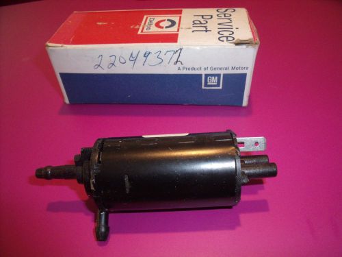 Nos vintage washer pump, delco 22049372, for 1984-86 buick century