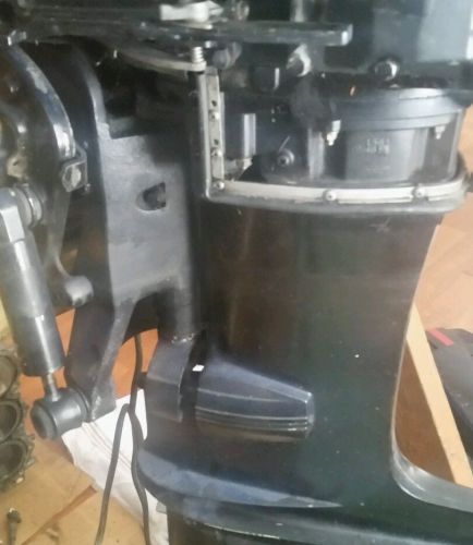 1975-76 mercury 650 65hp 3 cylinder transom bracket and midsection complete