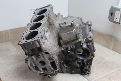 2002-2003 suzuki gsx-r600 01-03 gsxr 600 engine case block cylinder jugs barrel
