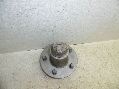 40 41 42 46 47 international pickup truck rear back wheel brake drum hub