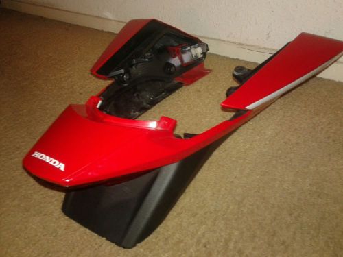 2015 honda cbr 300 , tail section , rear , tail light, seat , cowl