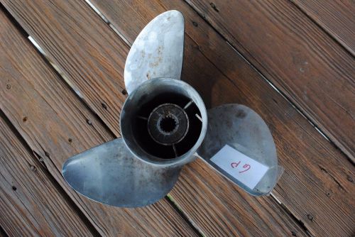 Yamaha stainless steel, left-handed, 19 pitch propeller
