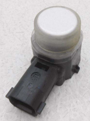 New oem 2009-2012 lincoln mks rear parking assist sensor white - aa53-15c868-aaw