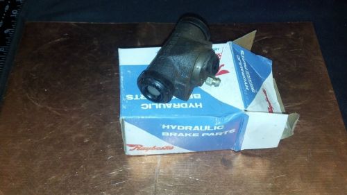 Vintage nos brake wheel master cylinder raybestos brand wc37340