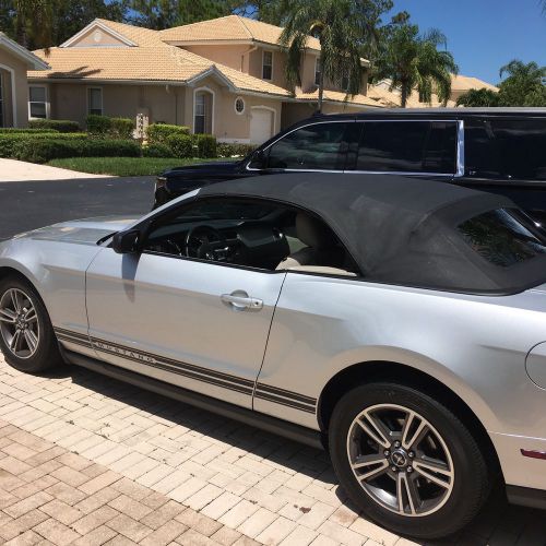 Ford mustang 2010 v6 premium