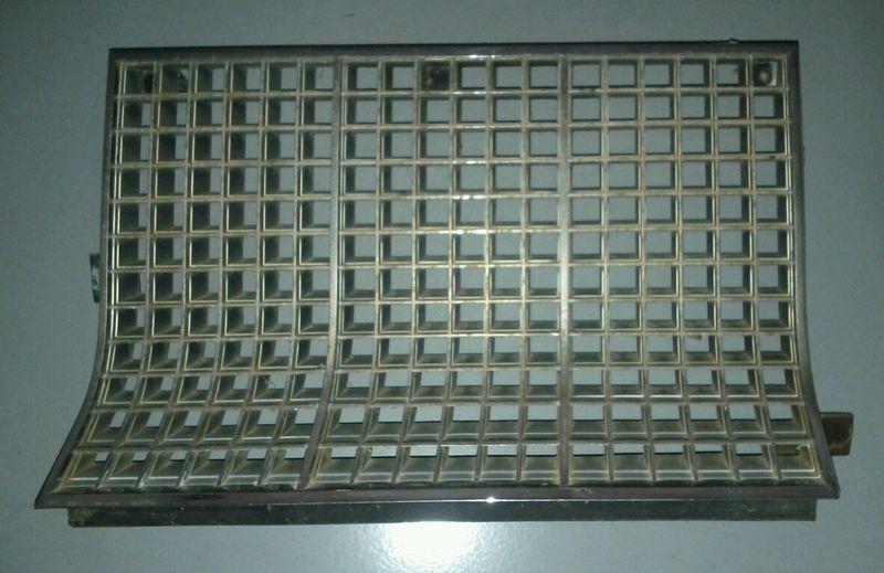 1981-1986 olds cutlass grille left side 