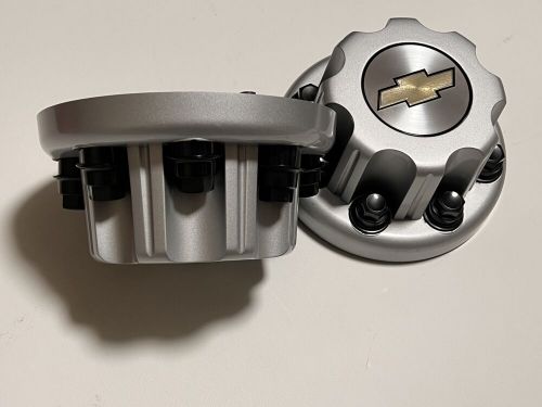 2001-11 Chevy Truck Dually 3500 New GM Take Off Rear 8 Lug Center Caps 15053705, US $99.99, image 6