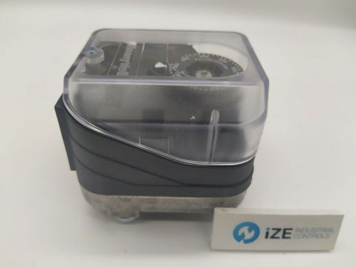 DG500U-3 84447550 KromSchroder PRESSURE SWITCH, US $98.69, image 2