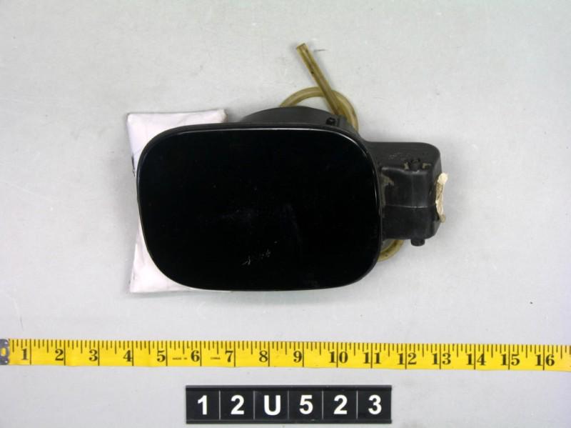 Buy 02 Jetta Fuel Filler Door lid gas tank cover cap OEM Black 12U523