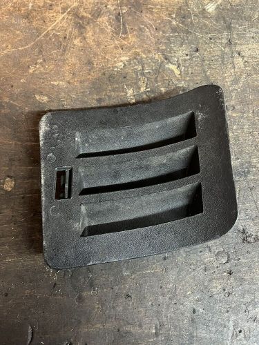 Arctic Cat Right Belly Pan Vent Jag Puma Pantera ZL ZR Panther 1606-044 97-08, US $20.00, image 2