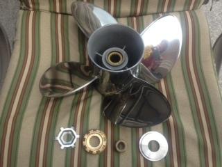 Used once solas rubex hr4 17 pitch