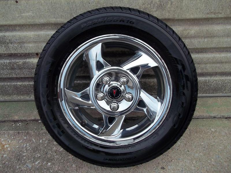 Pontiac grand am "gt" wheel "chrome"  "free bonus items"  $129.99 rare find!!!