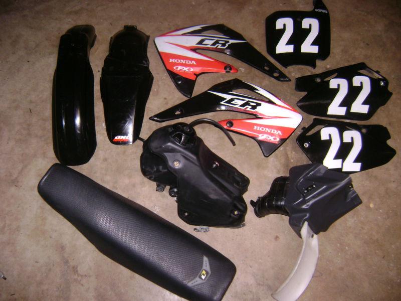 Plastics, gas tank, seat, air box, shrouds, side panels, cr85rb cr85 honda '04