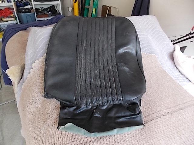 Mgb seat cover   1974