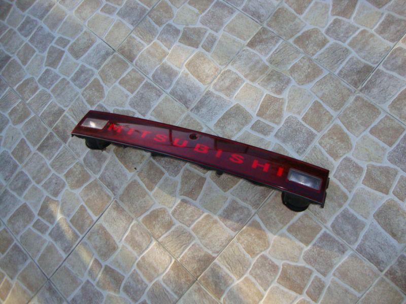 Mitsubishi 3000gt stealth  center tail light lamp assembly oem