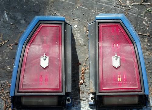 Original equipment 1981-1987 chevrolet monte carlo ss tail lights quater ext  pr