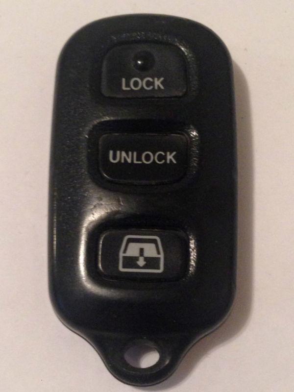 Hyq1512y *rear window button* toyota 4runner sequoia keyless remote good