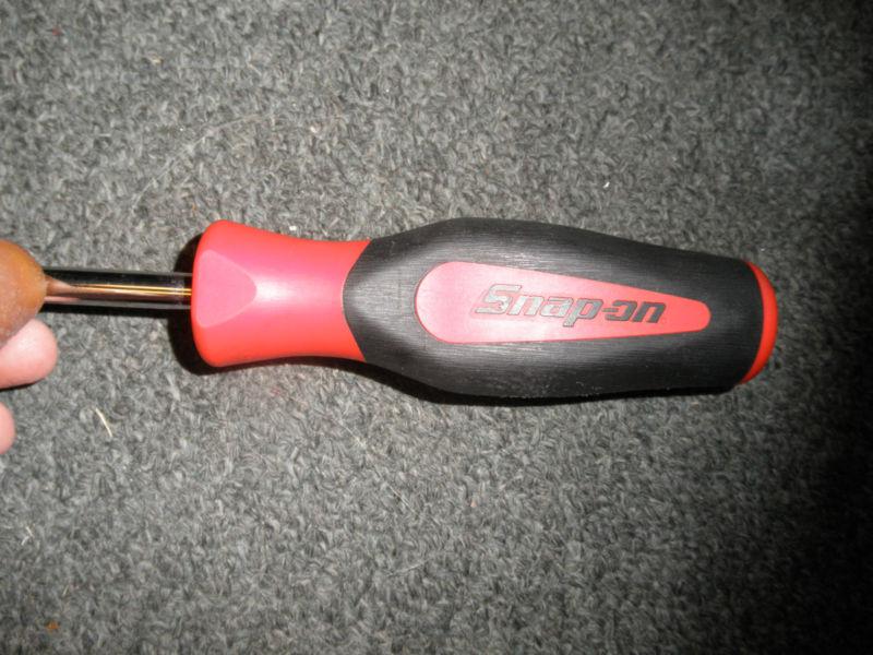 Ratchet, Sealed Head (High Strength), Long Handle, Soft Grip, Red, 6 7/8