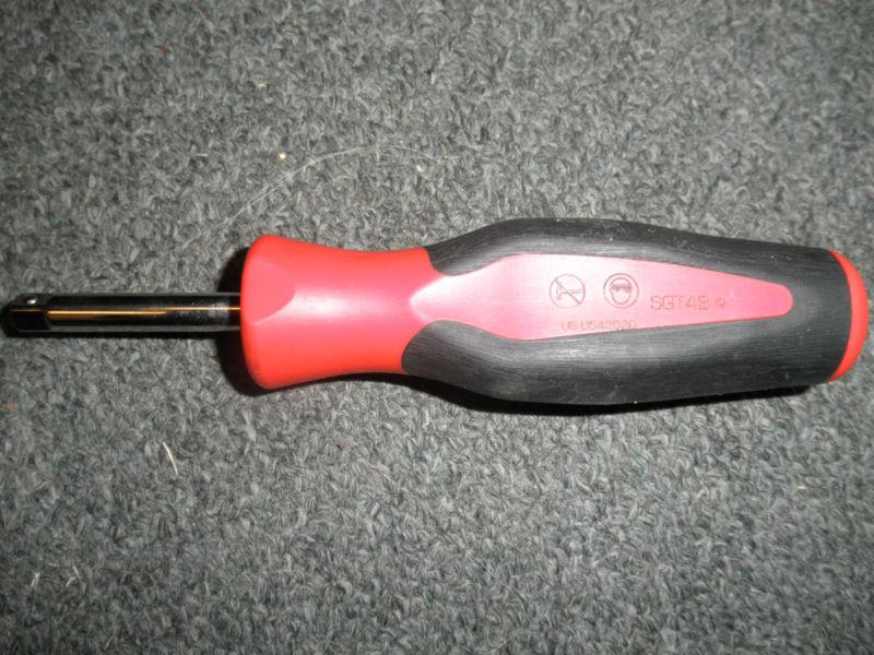 Ratchet, Sealed Head (High Strength), Long Handle, Soft Grip, Red, 6 7/8