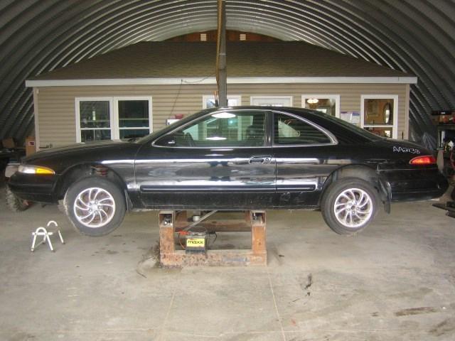 96 LINCOLN MARK VIII R. INTAKE MANIFOLD LOWER 192274, US $250.00, image 2