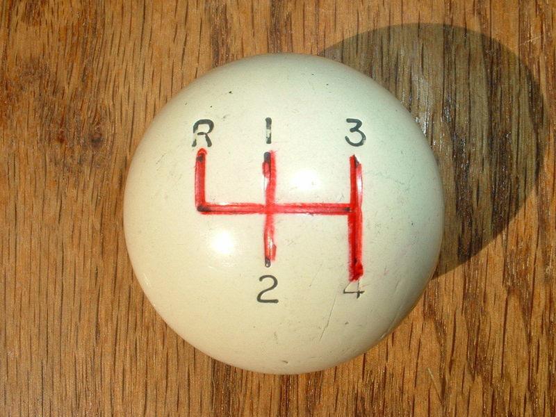 Vintage antique hurst shifter white 4 speed patern handle ball gearshift knob