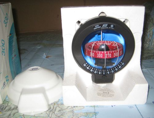 Plastimo mini contest bulkhead mounted compass for zone b