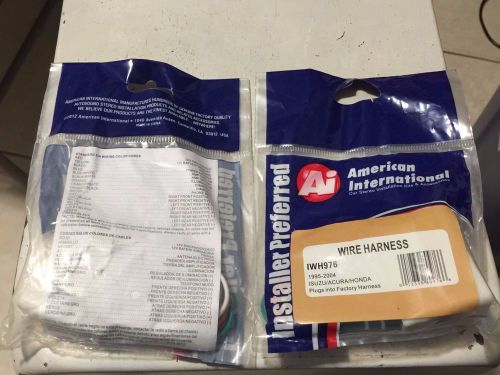 Wiring harness adapter plug for aftermarket radio iwh976 american international