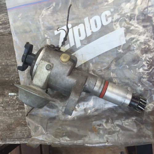 1974 porsche 911 2.7 distributor with cap and wires