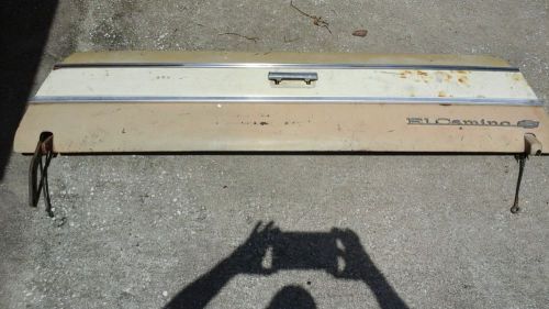 1973 1974 1975 1976 1977 chevrolet  el  camino  tailgate  with  some  trim
