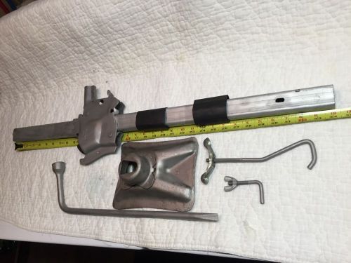 Vintage bumper jack chevy/buick/olds/pontiac/ford/plymouth/dodge/chrysler