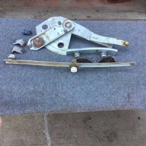 67 68 69 dart 2dr oem  quarter window regulator &amp; hardware drivers side