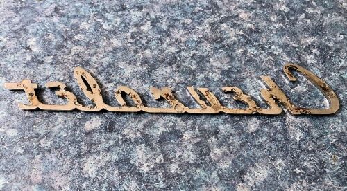 Vintage chevrolet chrome italic script nameplate emblem 5986 unknown year used
