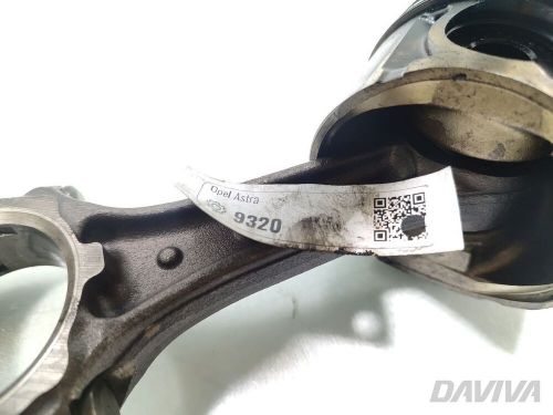 Opel astra engine piston with connecting rod 1.7 cdti diesel 74kw (100 hp) 2006