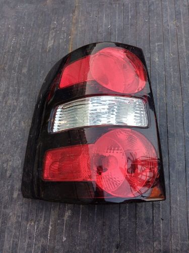 06 07 08 09 10 ford explorer driver left side tail light used 44zh1806f
