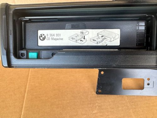 BMW E46 6 DISC CD CHANGER MODEL 82110028760 WITH MAGAZINE & BRACKET OEM, US $29.95, image 6