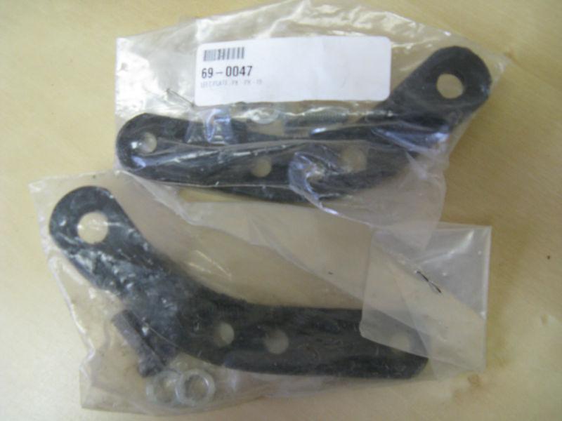 Vespa pk  px t5   set of mirror mount plates   l +r  - cuppini italy
