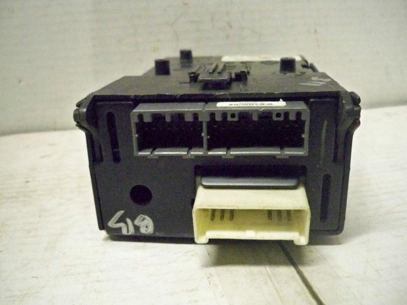 Find 0304 FORD CROWN VICTORIA LCM LIGHTING CONTROL MODULE BOX