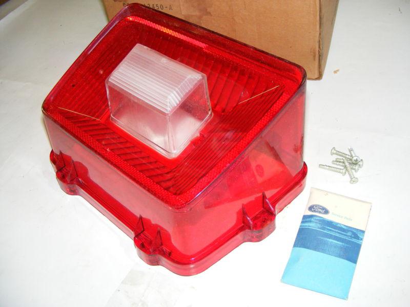 1969 FORD FULLSIZE TAIL LIGHT LAMP LENS LH RH NOS C9AZ-13450-A, US $12.49, image 2