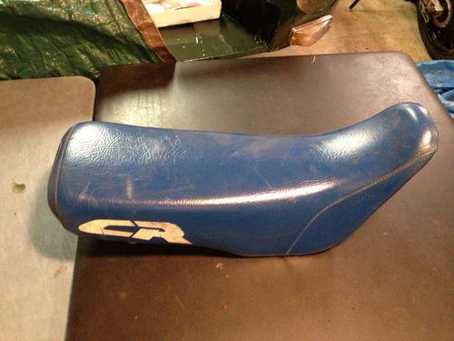 Honda cr seat seet