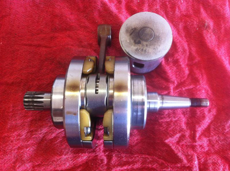 Yamaha yz125 crankshaft and piston